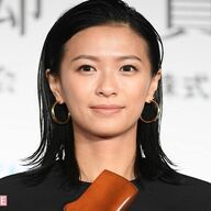 【自立した女性像！】榮倉奈々がCEOのアパレルブランド『newnow』最新ビジュの魅力