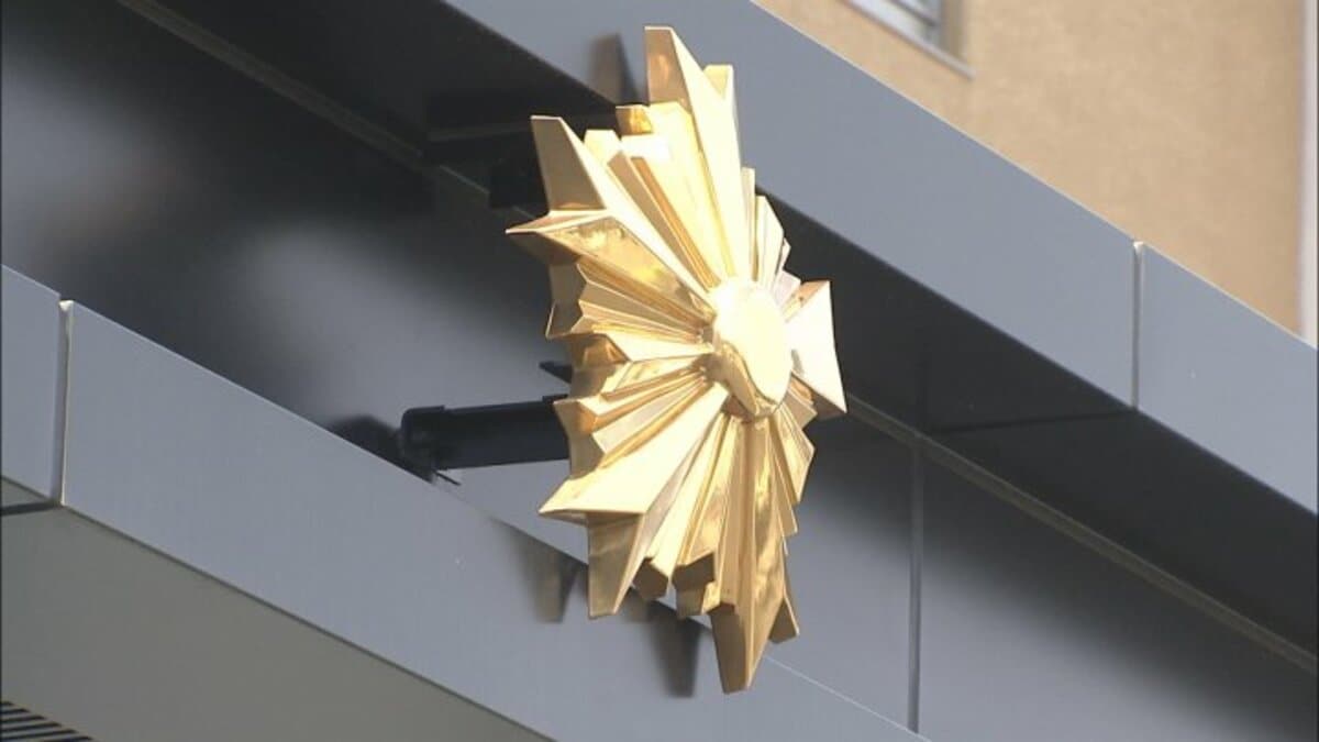 許せない…京都小6死亡「パパの話はやめて」メガネ養父の闇に激怒