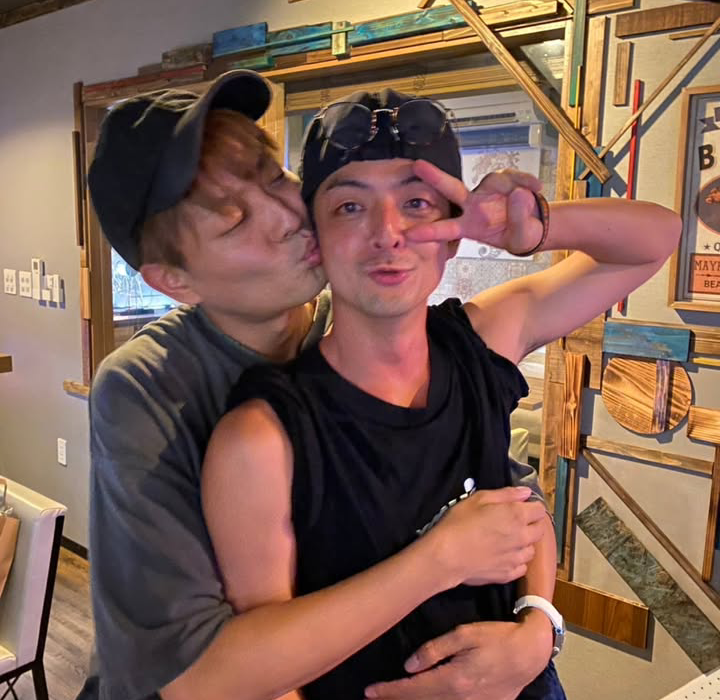 【矢口真里の元夫】中村昌也、オレンジレンジYAMATOとバックハグしてるｗｗｗ