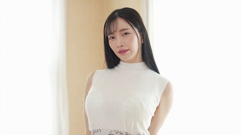 鈴木真夕 美しいお嬢さんの剛毛アンダーヘアを楽しむヌードイメージ