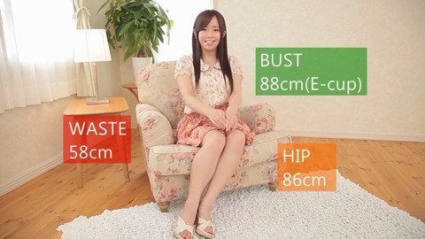 椿くるみ 押しに弱い18歳が本物中出しデビュー！ 前半