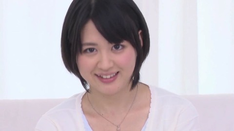 長澤えりな 隙あらば恥部を隠そうとする清純派お嬢さん！ 前半