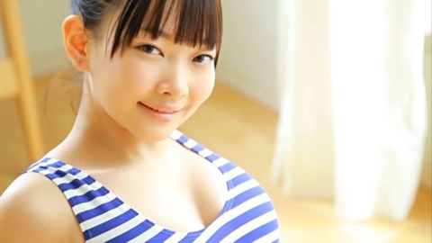 夢乃かけら けがれを知らないお嬢さんが初体験のTバック＆極小ビキニ姿を大胆披露！！