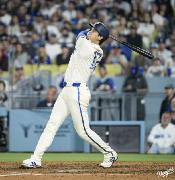 【先頭弾返しの第4号！】大谷翔平、本拠地で今季1号…日本人記録更新の45連続出塁に！