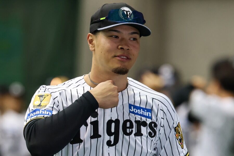 【メジャー挑戦は3年後…】阪神・佐藤輝明“自費キャンプ”回避の裏で球団激怒…5億円“完勝”もポスティングは平行線『あと3年は行かせない」
