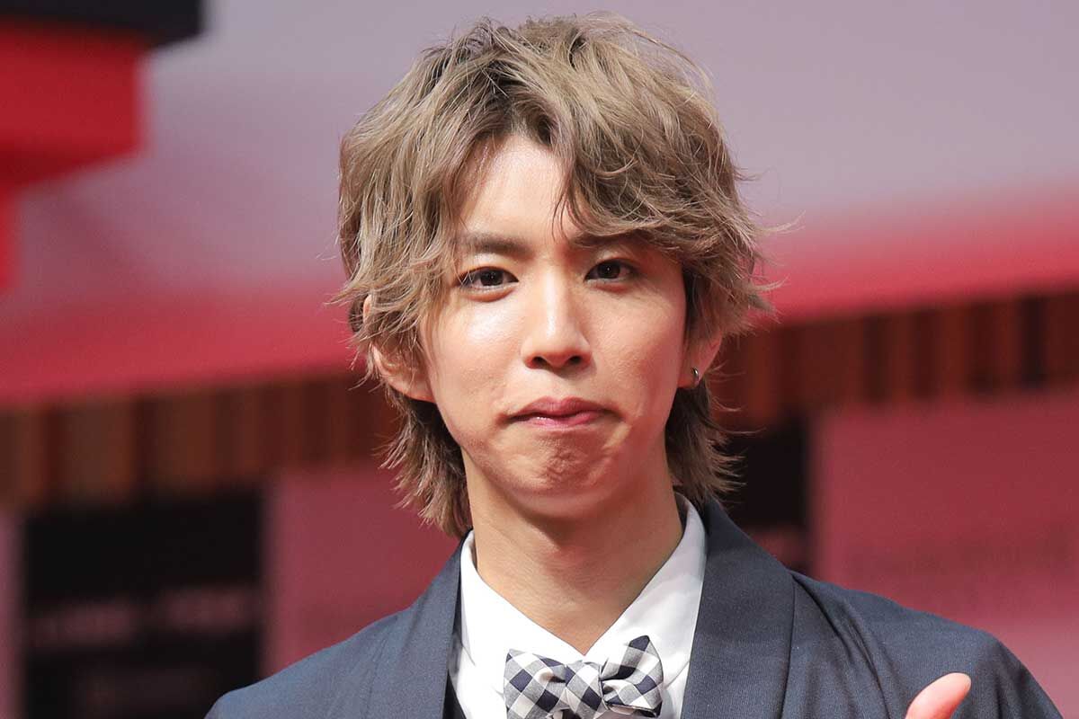 【10億円当たるんじゃね…】はじめしゃちょー、5700万円宝くじ爆買い、結果は…机叩いて大爆死！