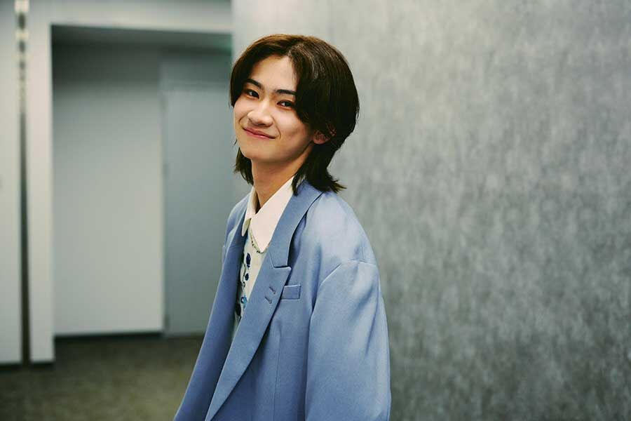 【疑惑…大物俳優二世の…】市村正親＆篠原涼子の長男・優汰に未成年飲酒＆喫煙疑惑が浮上…事務所退所＆韓国アーティスト転身の噂！