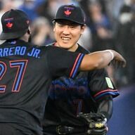 【カズー…好守&好打！】岡本和真、先制適時打＆好守連発 だブルージェイズ勝利の立役者に…好調自己最長7試合連続安打！