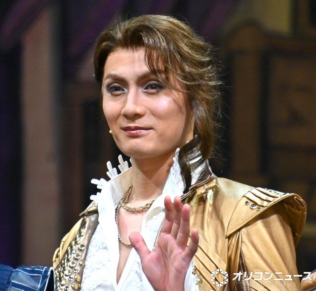【入籍…仮面ライダーと劇団四季！】俳優・加藤和樹、41歳でゴールイン…お相手は8歳下の元劇団四季の松田未莉亜（33）、今春の舞台共演がきっかけ？