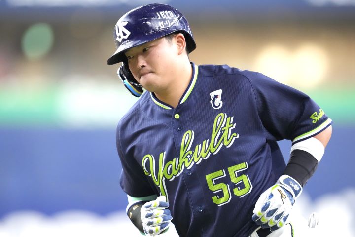 【150億超の争奪戦か！】ヤクルト・村上宗隆、パワーは本物、強豪含む11球団が獲得参戦…MLB公式が特集記事！