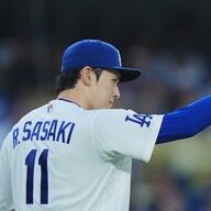 【朗報】佐々木朗希、7回2安打10K無失点！161.9キロ連発で球場騒然