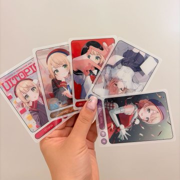 しぐれうい展2026「Uitopia」????しぐれうい描き下ろしのイラストがプリントされたランダムクリアカード（全5種）＆マシュマロメッセージカード（ノック用）付き