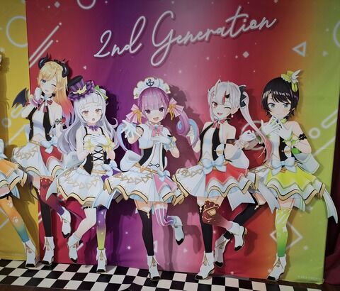 湊あくあと紫咲シオンの卒業後にホロライブにハマったんだけどこの二人ってどれくらい凄かったの？