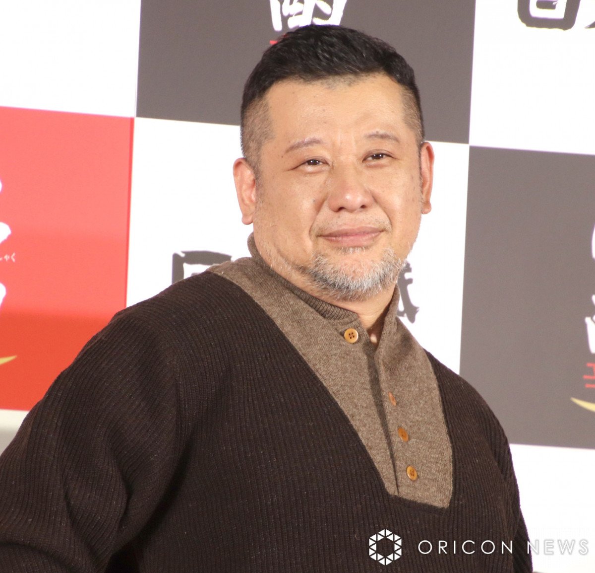 ケンコバ　新幹線で遭遇し困惑、アダルト動画を鑑賞する男性に「隣がOLやったら大事件ですよ」