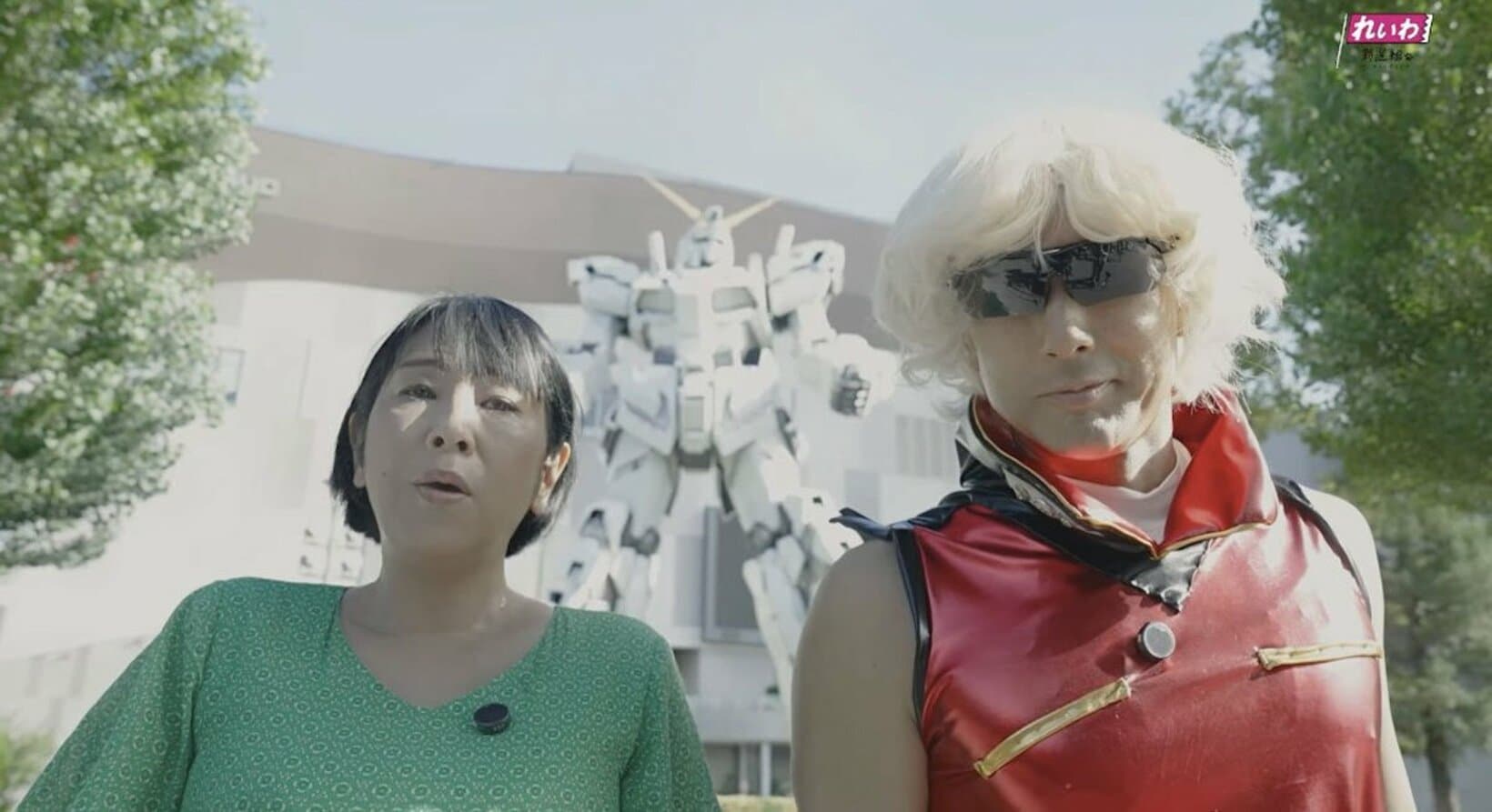 【画像】れいわ・山本太郎代表　ガンダムコスプレに変身…エマ中尉の声優・岡本麻弥氏と抱腹コラボ