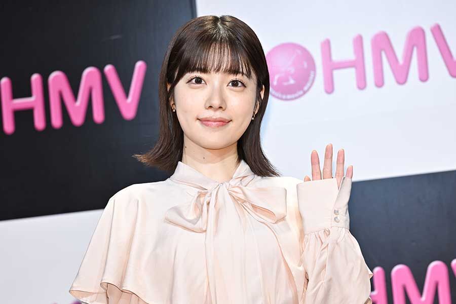 【画像】美人声優・礒部花凜(31)、地上波放送で胸をバルンブルン揺らしてしまうｗｗｗｗｗｗｗｗ