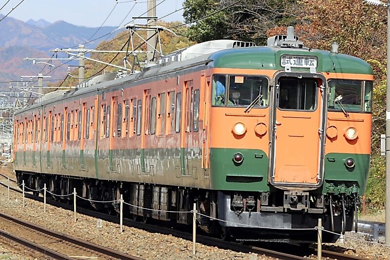 「撮り鉄」が民家の庭木を勝手に切断　人気の「115系」運行予定の発表を取りやめ