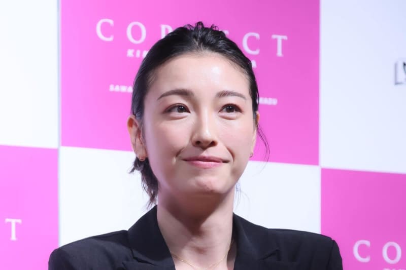 「どういう関係だよ」 木下優樹菜が“恋人ではない”男性宅に「8日間お泊り」で集まる疑念