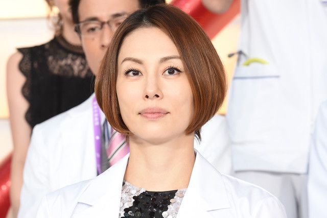 米倉涼子、自宅周辺にはマスコミが多数！YouTubeのCMも非公開に…麻薬取締法違反の容疑で捜査報道