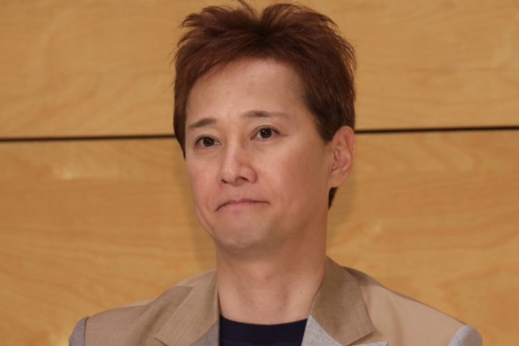 中居正広　“密室内の出来事”匂わすメール流出！　終わらぬ“暴露合戦”の泥沼