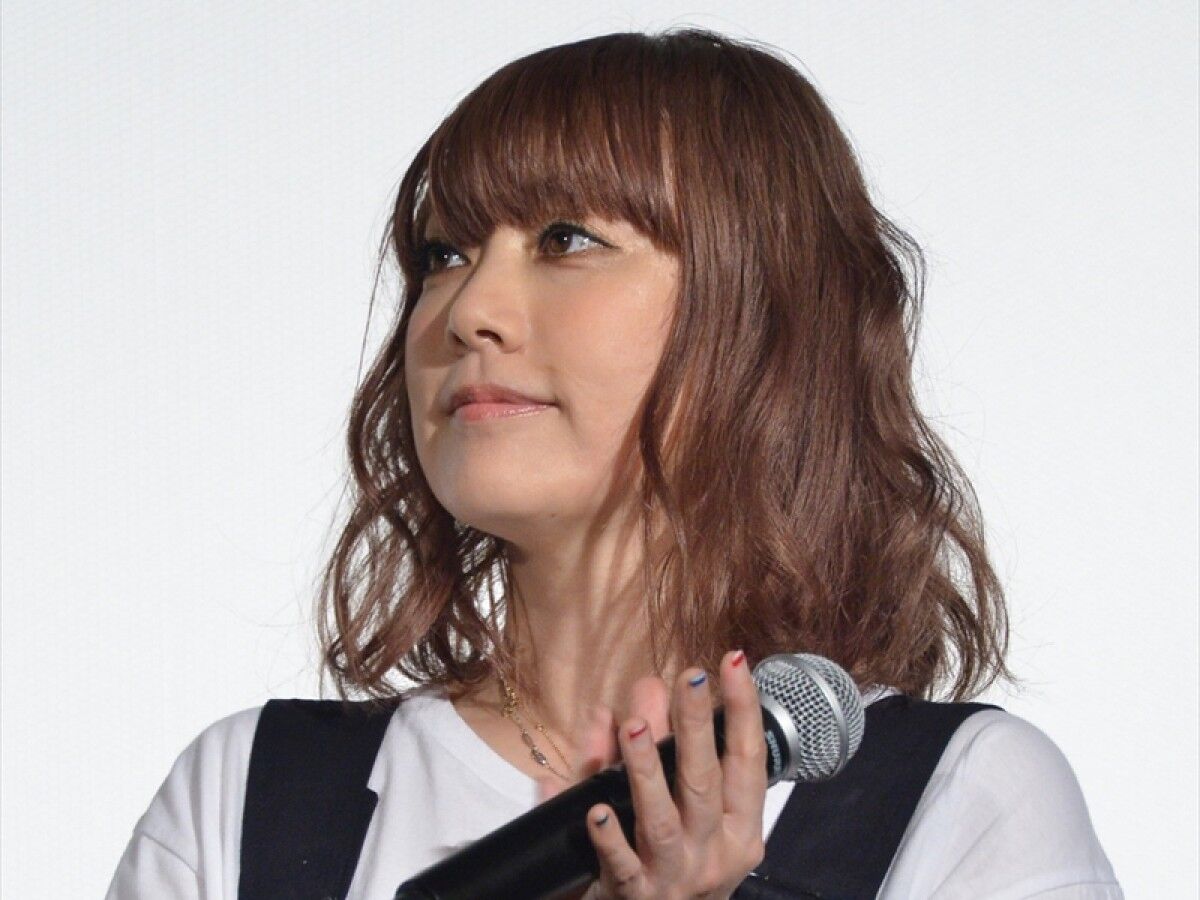 PUFFY・大貫亜美、足の甲に“がっつりタトゥー”が話題  「実は至る所にびっしり」と本人も発信