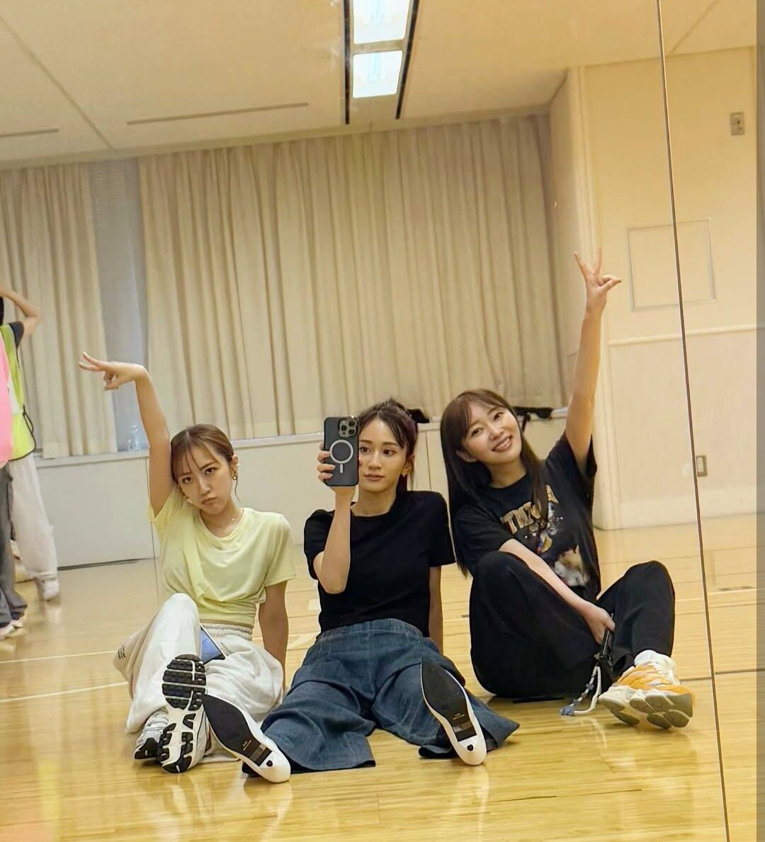 【画像】前田敦子、高橋みなみ、指原莉乃…　元AKB48の豪華メンバーがダンスレッスンで集結！