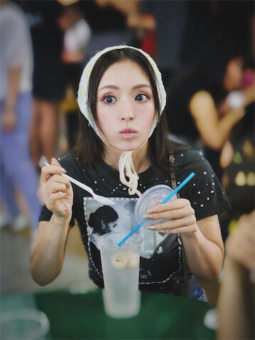 【画像】浜崎あゆみ、“顔面の完成度”が異次元　バブーシュカ姿の“白ずきんちゃん”SHOTが話題！