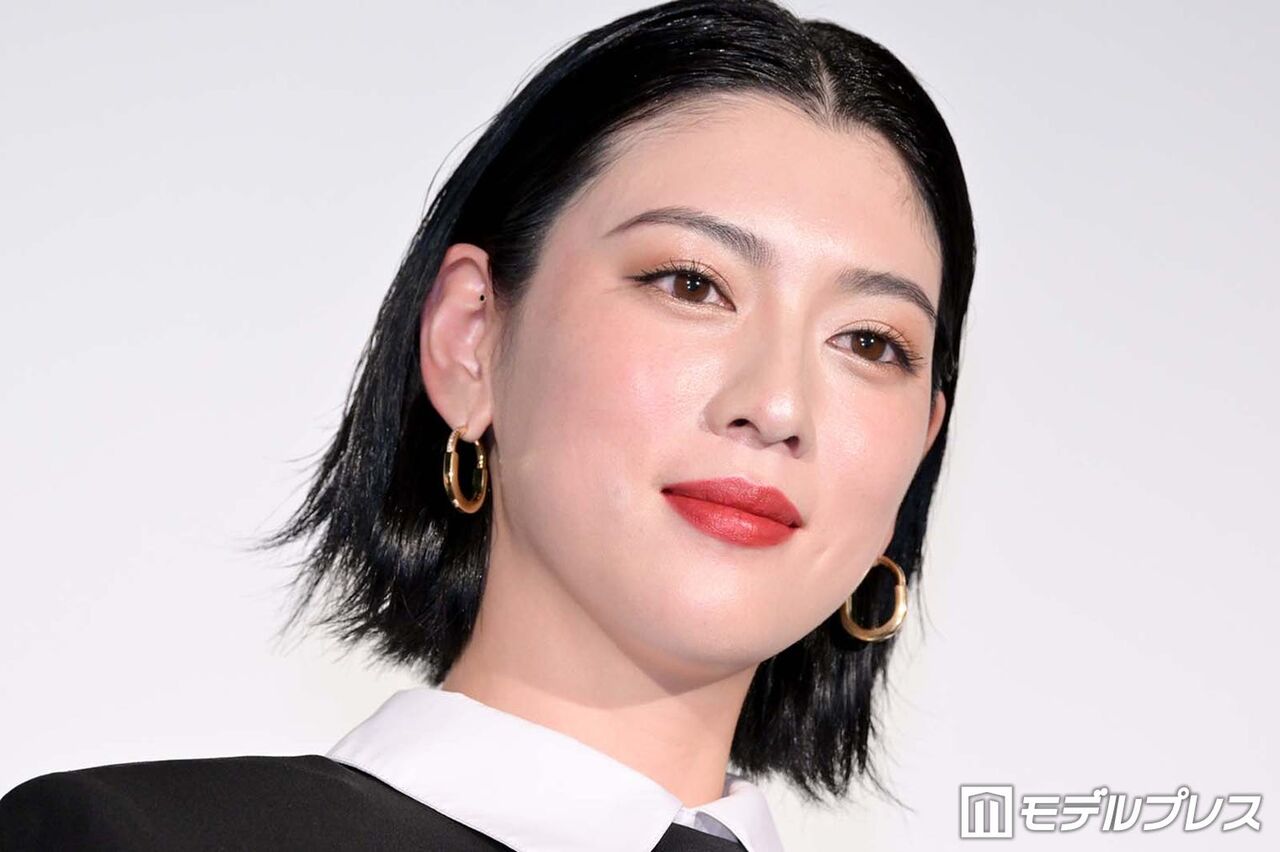 三吉彩花の「広範囲タトゥー」に賛否も「一流俳優はビッシリでも仕事は来る」という強い覚悟か