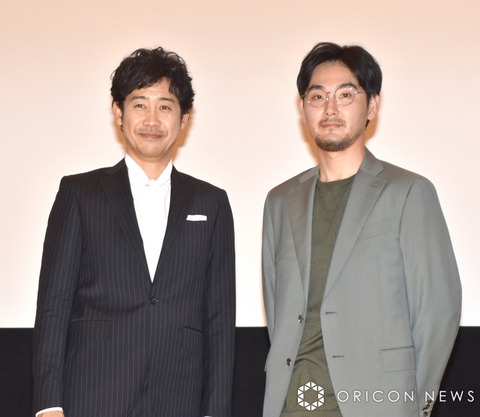 【大泉節炸裂】8年ぶり「探偵はBARにいる」舞台あいさつで“かくかくしかじか”とボケ全開！