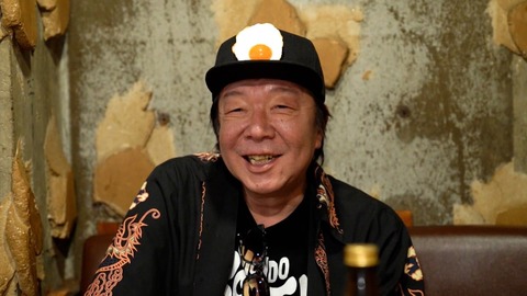 古田新太の驚きの酒豪生活：寝起きから始まるビールタイム