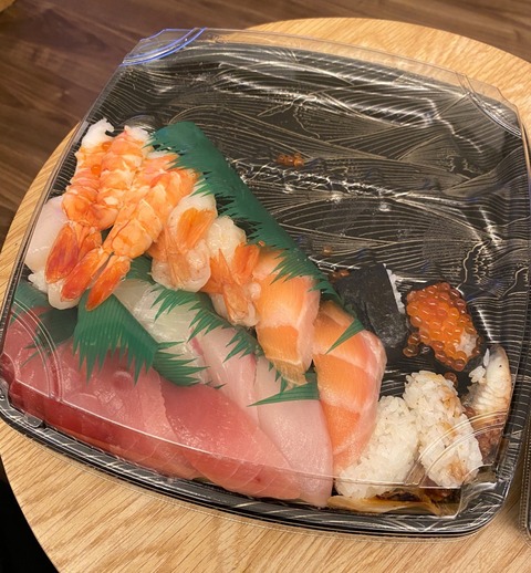 【芸能】「配達員が食べたん？」　Uberで寿司を頼んだら…　コットン西村、なんじゃこりゃ！