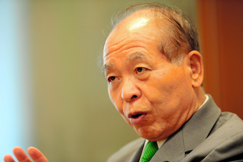 鈴木宗男氏が自民党復帰へ？参院選全国比例出馬の可能性を自民党が調査