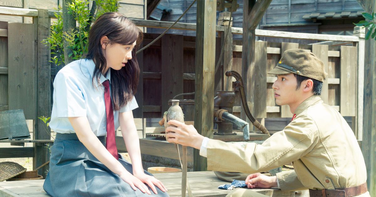 福原遥が“嫌われない理由”──可愛いだけで終わらない