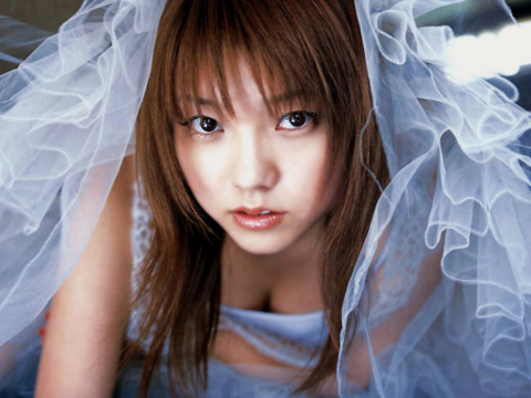 安倍麻美さん画像集43枚【水着】