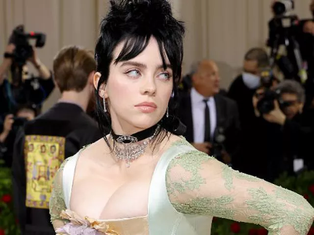 ビリー・アイリッシュさん画像集71枚【ヌード】