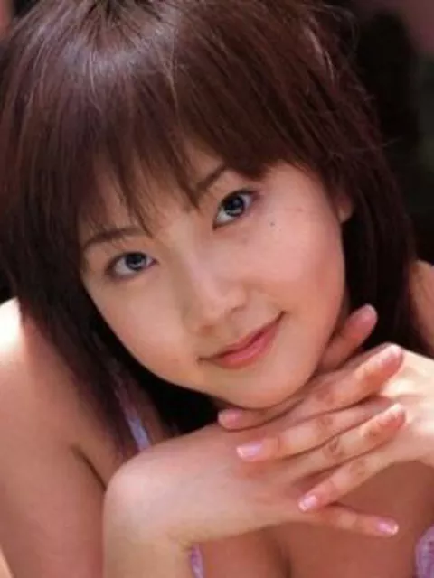 木南晴夏さん画像集35枚【水着】