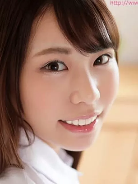 岸井遥さん画像集105枚【ヌード】