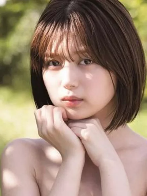 北野瑠華さん画像集248枚【セミヌード】