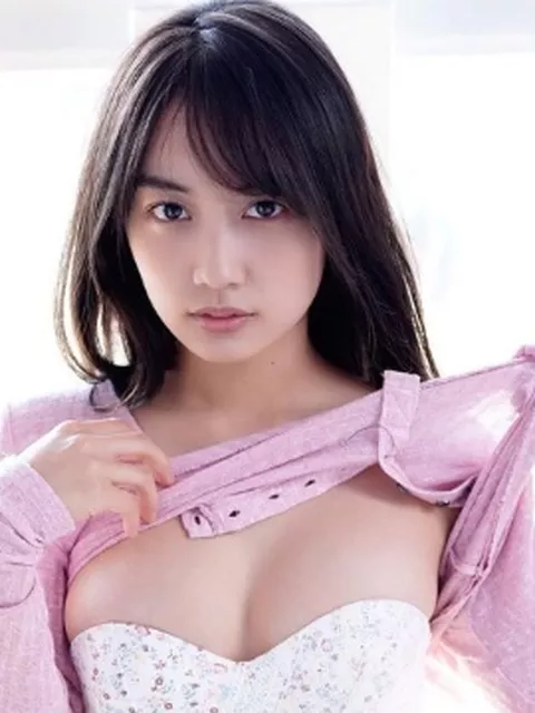 黒木ひかりさん画像集536枚【水着】