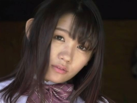 椿理穂さん画像集115枚【水着】