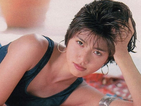 内田有紀さん画像集87枚【水着】