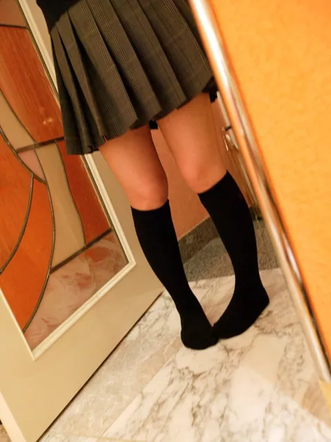 『 erika 』 素人ハメ撮り 動画　fanzaレビュー