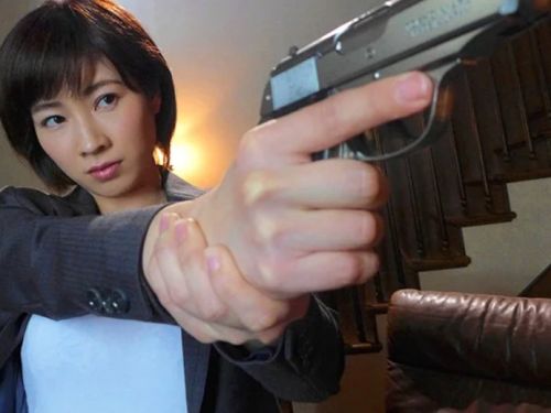 【奥田咲】特殊捜査官の美人妻が巨乳オッパイの極上ボディを拘束されて輪姦レイプでアクメ墜ち！