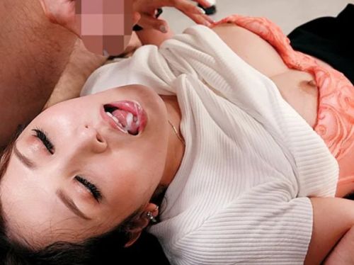 【友田彩也香】美貌の女教師がSEX依存症で校内でハメ狂っていた事実発覚