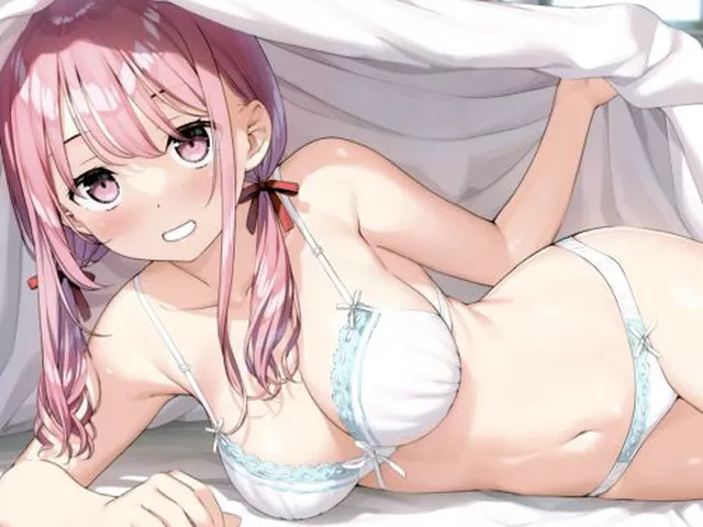 【画像】女の子「下着のままお布団被るの気持ちいいんだよね～♡」