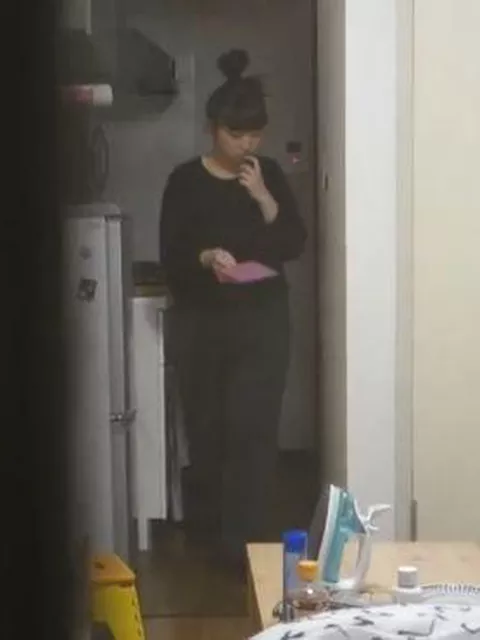 【盗撮】完全危険行為！独身ギャルの自宅を覗き撮り！パン一で過ごす素人女性の姿！