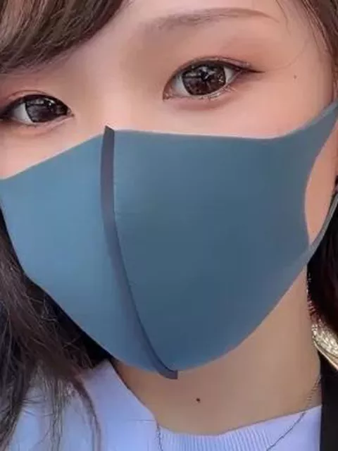 【個人撮影】マジで超可愛い２７歳の貧乳お姉さんがSNSで頑張って投稿したマンコ丸出し自撮りヌードを堪能する！