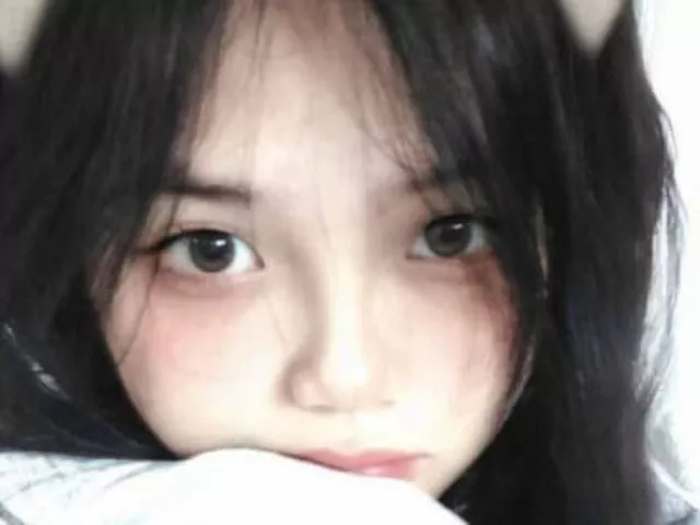 【ハメ撮りあり】高校卒業したばっかの美少女、4万円で体を売るも買われまくってしまう…